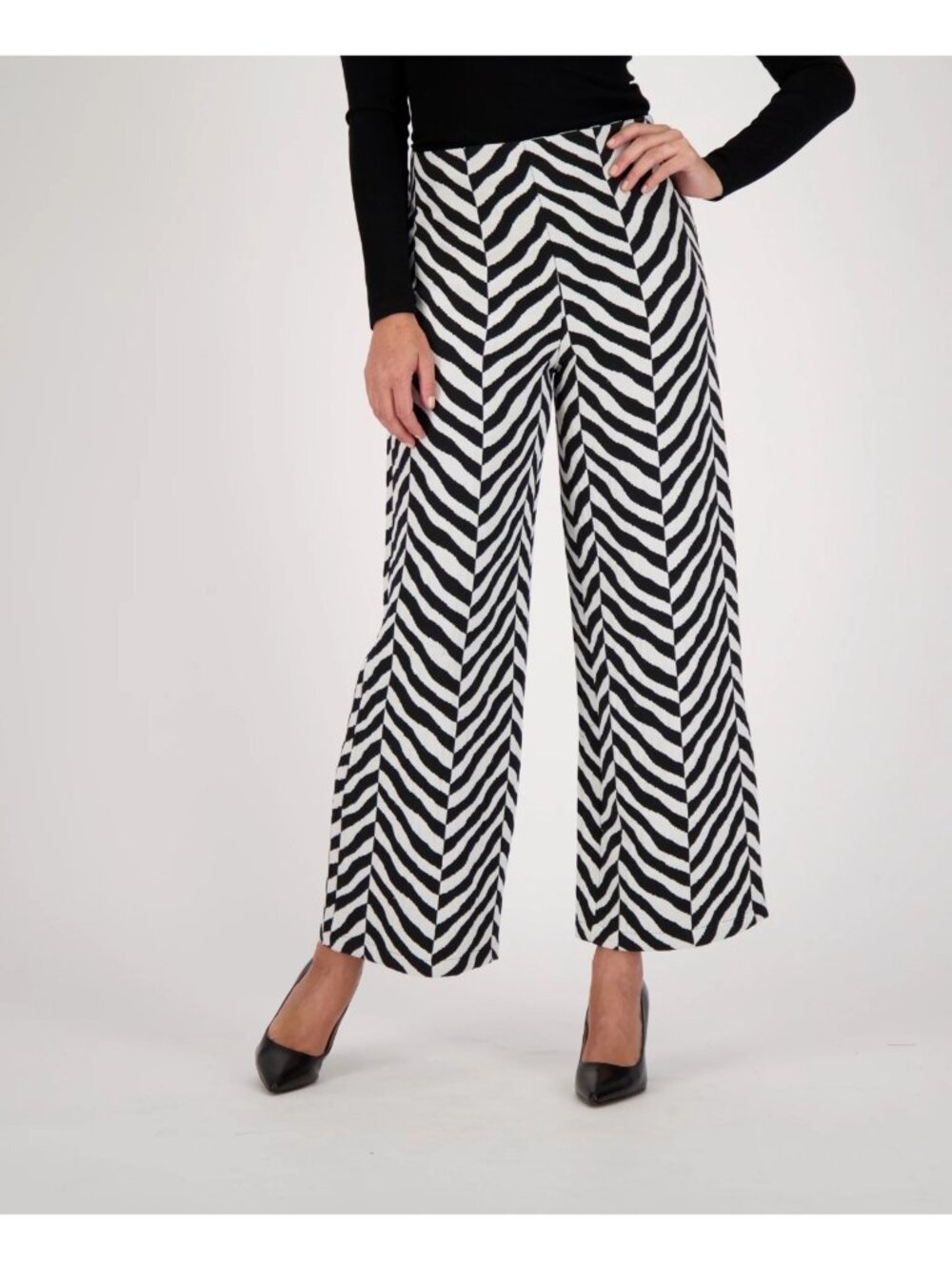 NWT Spanner Wide Leg Trouser Black White Chevron Zebra Palazzo Pant L Career Cit
